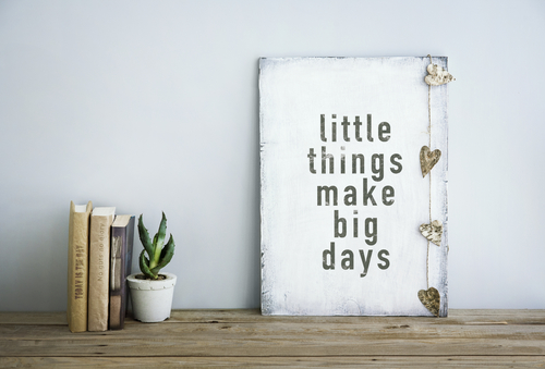 It's The Little Things That Matter - Sarah J. Gibson